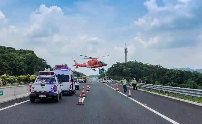 巴彦高速公路汽车救援案例